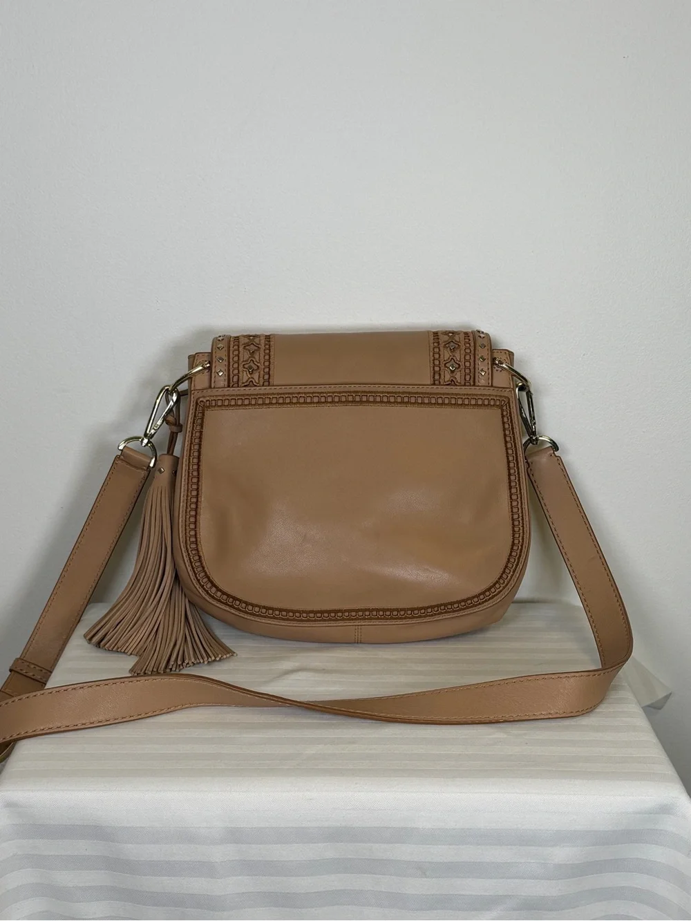 Kate Spade New York Basset Lane ‘Emaline’ Tan Leather Crossbody/Shoulder Bag